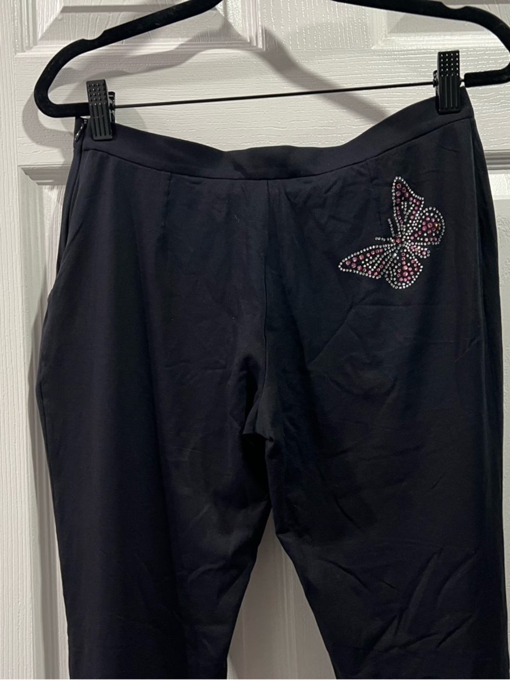 Dolce & Gabbana Black Mare Capris with Branded Tag